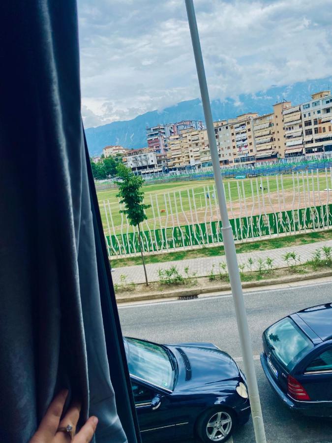 Apartmán Kb Downtown Gjirokastër Exteriér fotografie